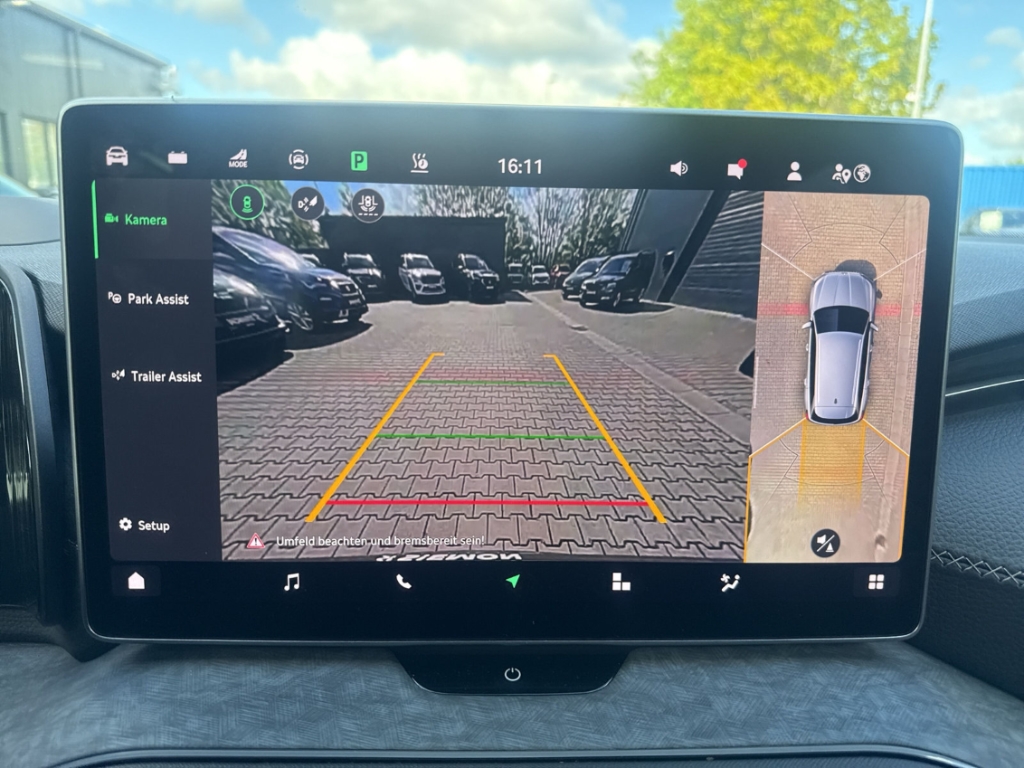 Fahrzeugabbildung SKODA Kodiaq 1.5 TSI iV 150 kW Selection IV PLUG-IN ACC SHZ Leder AHK Kamera CarPlay PDC v+h