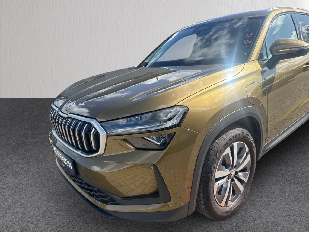 Fahrzeugabbildung SKODA Kodiaq 1.5 TSI iV 150 kW Selection IV PLUG-IN ACC SHZ Leder AHK Kamera CarPlay PDC v+h
