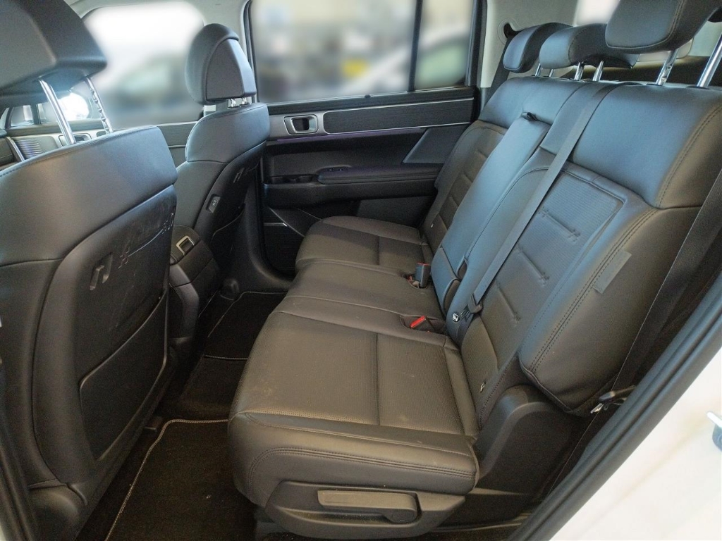 Fahrzeugabbildung Hyundai SANTA FE HEV 1.6 T-GDI AT 2WD Signature Dig Key 5-Sitze MY25 Niveau Navi Leder Digitales Cockpit