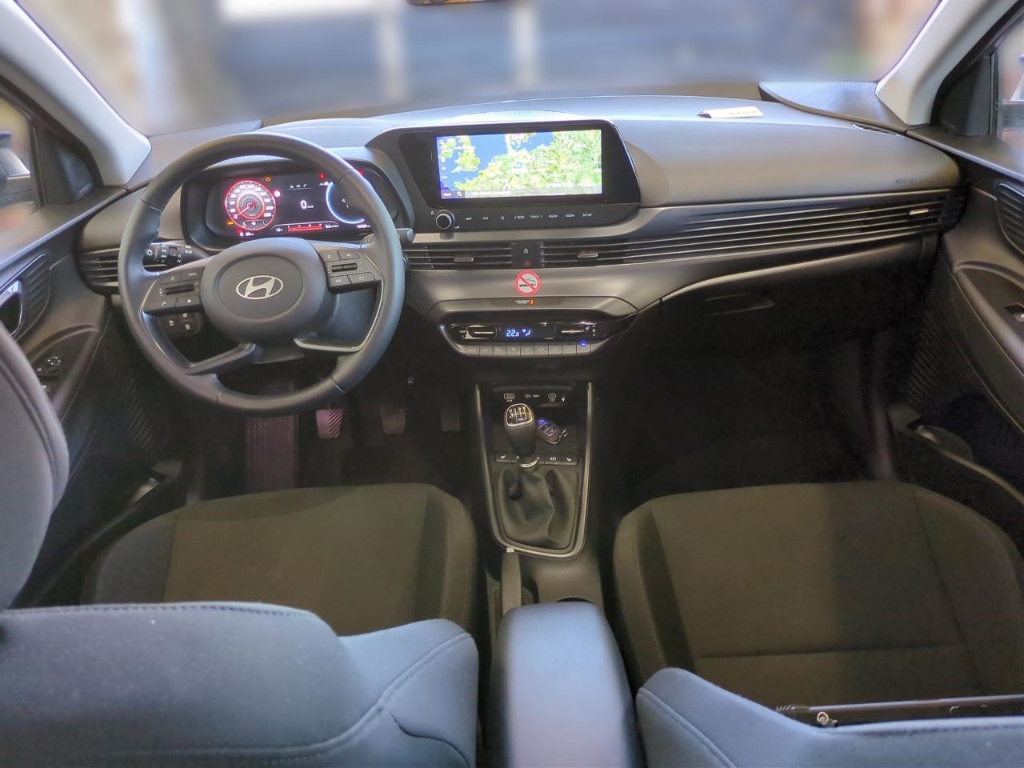 Fahrzeugabbildung Hyundai i20 FL 1.0 T-GDI MT MY25 Prime Navi Digitales Cockpit Soundsystem Bose LED El. Heckklappe