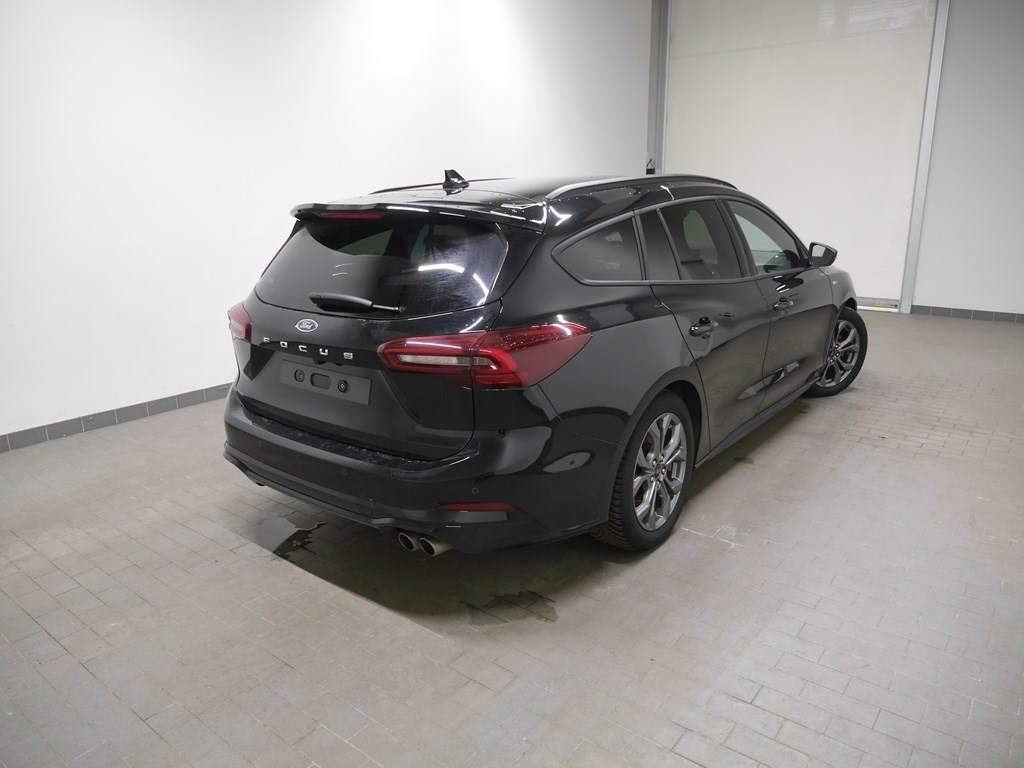 Fahrzeugabbildung Ford Focus Turn. 1.5 ST-Line X Auto. Pano B&O HeadUp