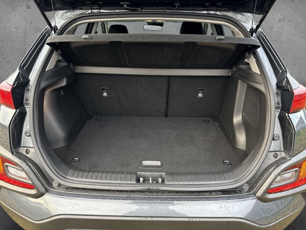 Fahrzeugabbildung Hyundai KONA 1.0 T-GDi MT ADVANTAGE Navi Soundsystem Klimaautom DAB SHZ LenkradHZG Spurhalteass.