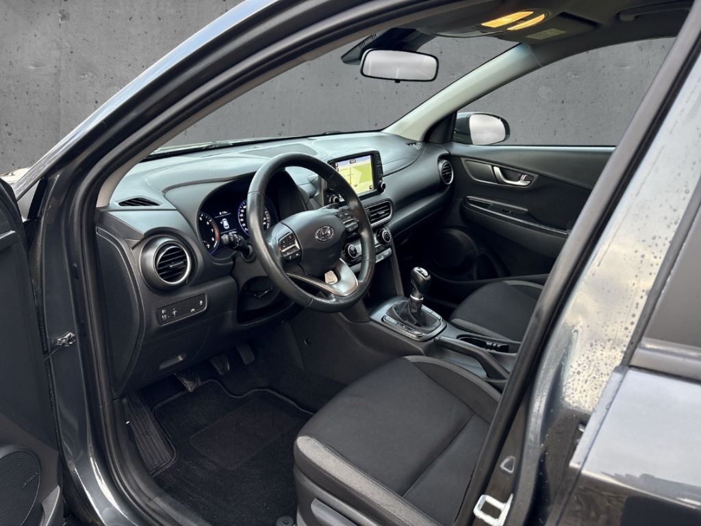 Fahrzeugabbildung Hyundai KONA 1.0 T-GDi MT ADVANTAGE Navi Soundsystem Klimaautom DAB SHZ LenkradHZG Spurhalteass.