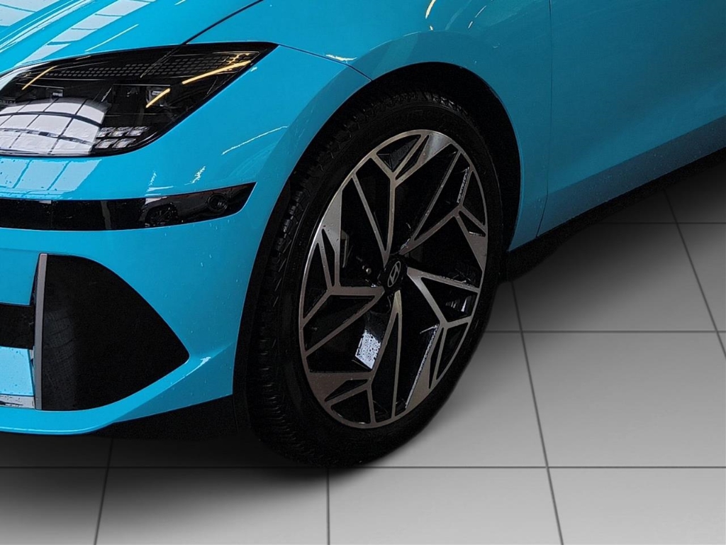 Fahrzeugabbildung Hyundai IONIQ 6 77,4kWh 2WD UNIQ Digi-Spiegel 20LM AHK HUD Navi Digitales Cockpit Memory Sitze Soundsystem