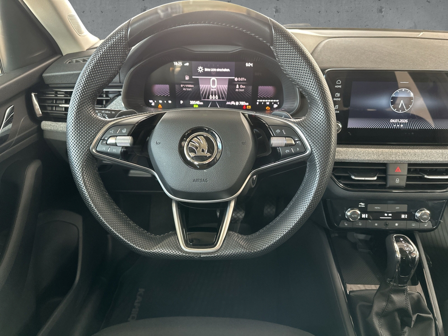 Fahrzeugabbildung SKODA Kamiq Selection 1.0 TSI DSG LED VC SHZ PDC Alu A