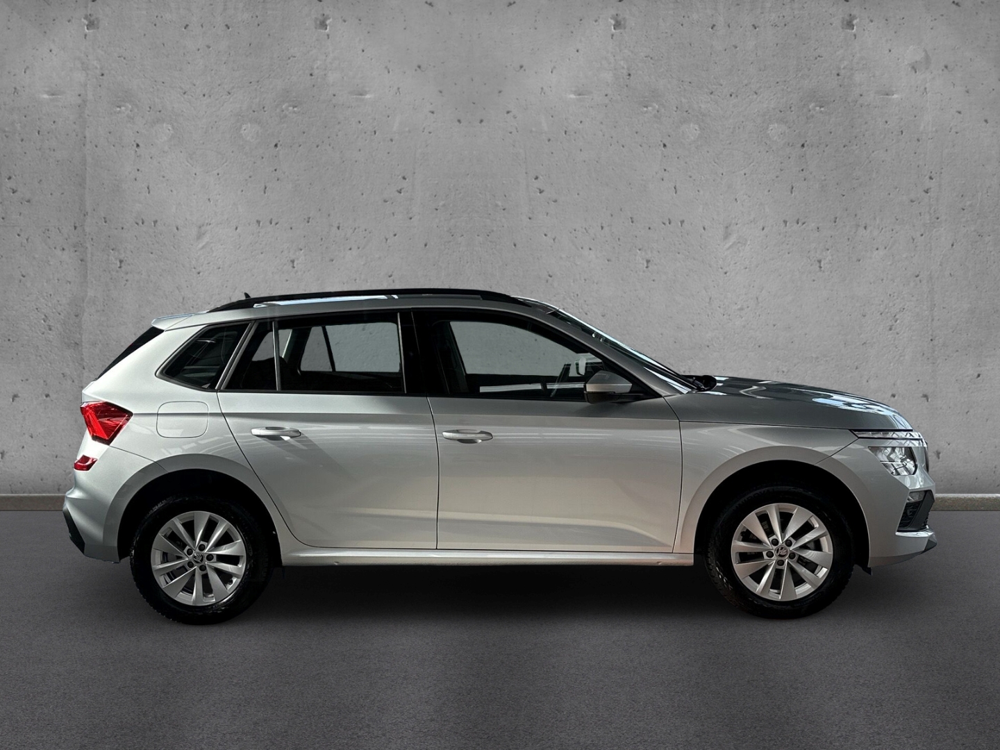Fahrzeugabbildung SKODA Kamiq Selection 1.0 TSI DSG LED VC SHZ PDC Alu A