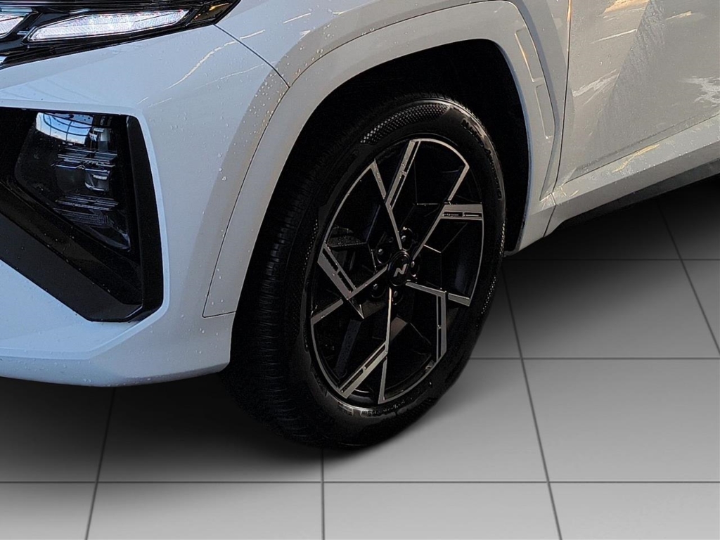 Fahrzeugabbildung Hyundai TUCSON FL PHEV 1.6 AT 4WD MY25 N-LINE MATRIX-LED Navi Digitales Cockpit Soundsystem LED ACC