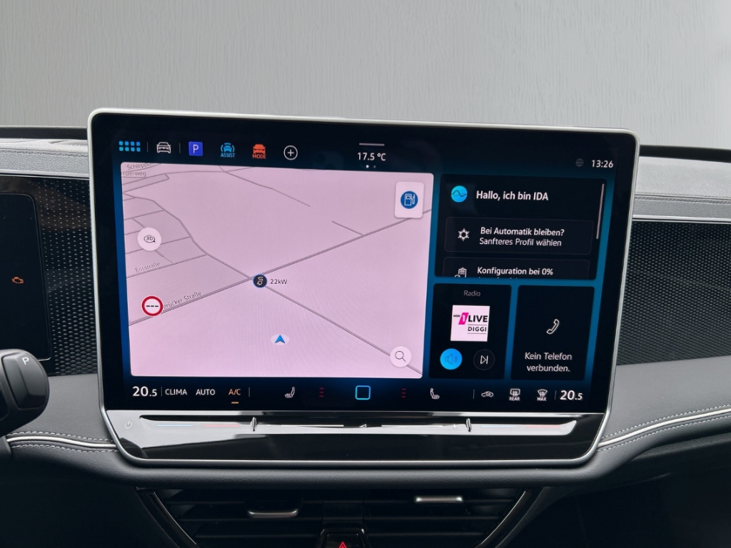 Fahrzeugabbildung Volkswagen Passat Variant 2.0 TDI DSG Business AHK NAVI