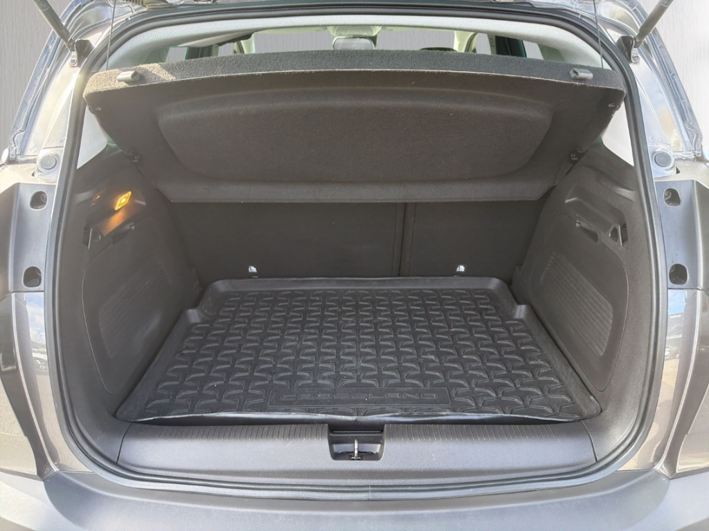 Fahrzeugabbildung Opel Crossland X 1.2 Elegance AHK LED Tempo SHZ LHZ