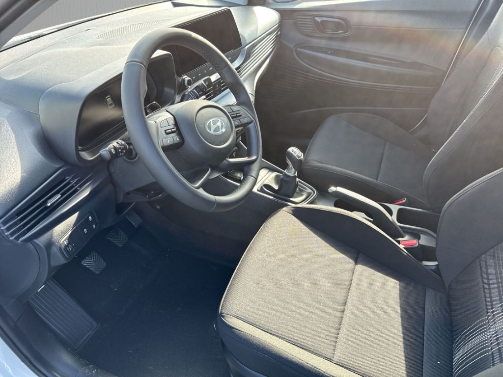 Fahrzeugabbildung Hyundai i20 FL MY27 1.0 T-GDi Select Navi DAB Rückfahrkamera Apple CarPlay Android Auto