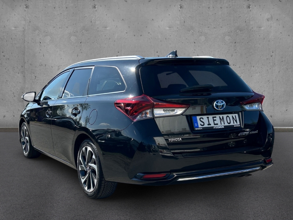 Fahrzeugabbildung Toyota Auris Touring Sports 1.8 HEV Edition SHZ RKam BT GRA Allwetter