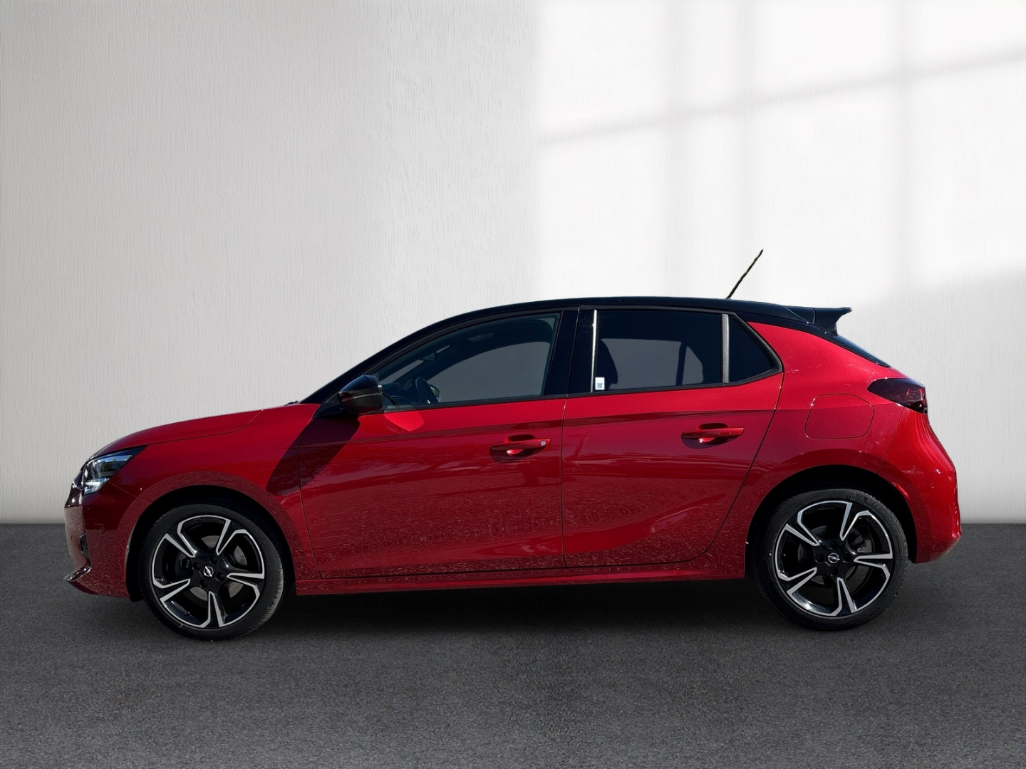 Fahrzeugabbildung Opel Corsa F GS Line 1.2 SHZ Temp PDC hinten