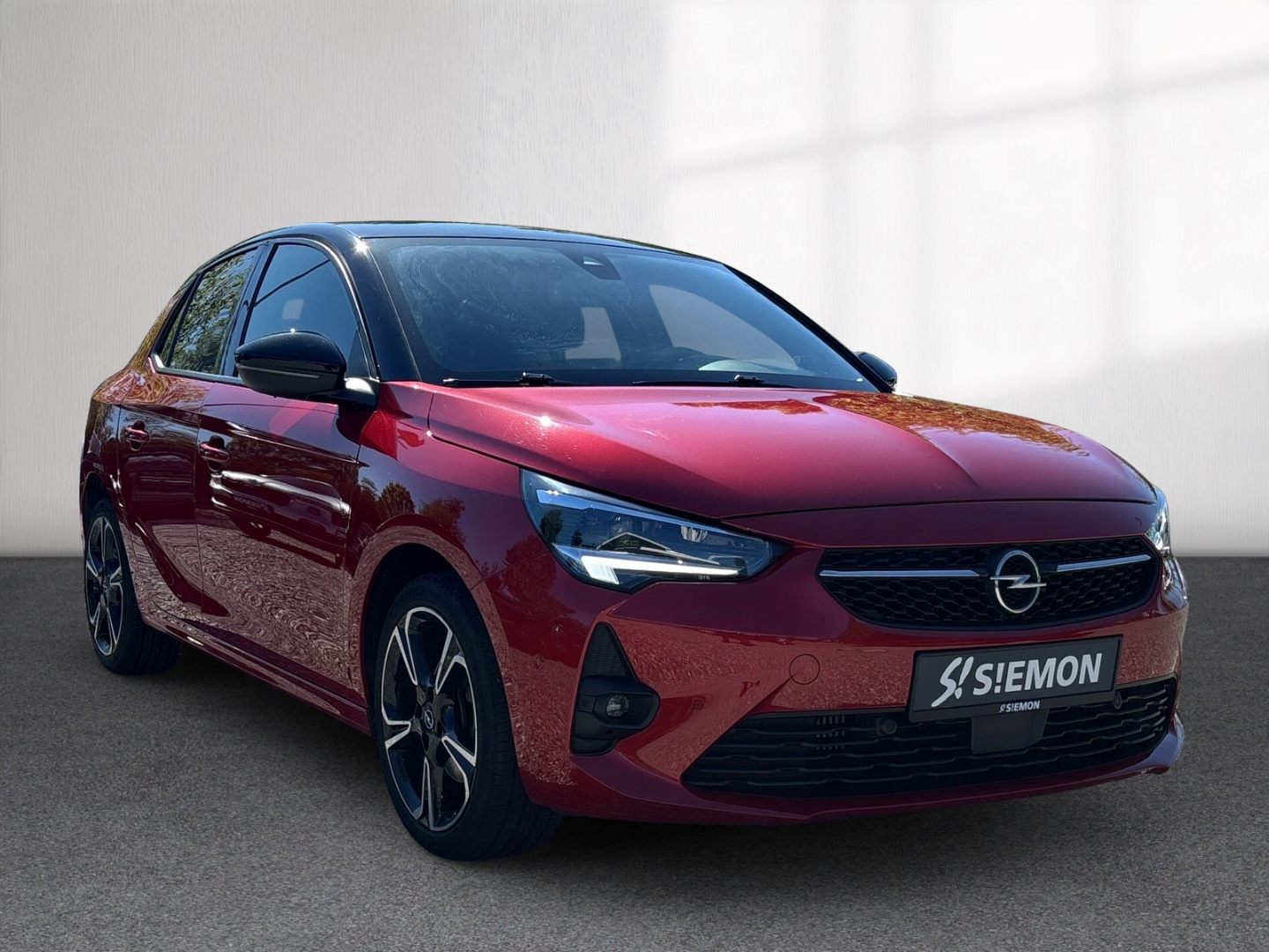 Fahrzeugabbildung Opel Corsa F GS Line 1.2 SHZ Temp PDC hinten