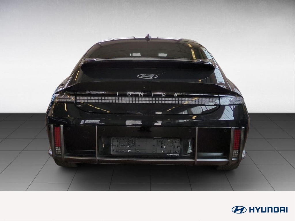 Fahrzeugabbildung Hyundai IONIQ 6 4WD 77,4kWh UNIQ Digi-Spiegel 20LM HUD Navi Digitales Cockpit Memory Sitze