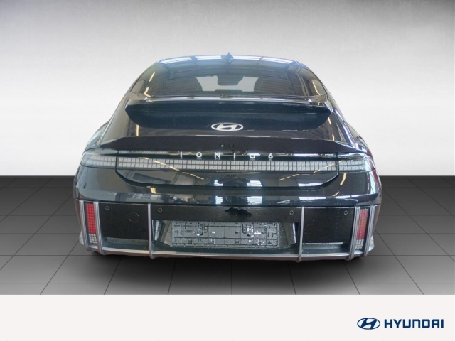 Fahrzeugabbildung Hyundai IONIQ 6 77,4kWh 4WD UNIQ 20LM HUD Navi Digitales Cockpit Memory Sitze Soundsystem