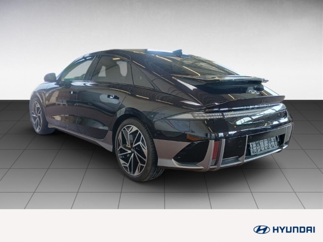 Fahrzeugabbildung Hyundai IONIQ 6 77,4kWh 4WD UNIQ 20LM HUD Navi Digitales Cockpit Memory Sitze Soundsystem