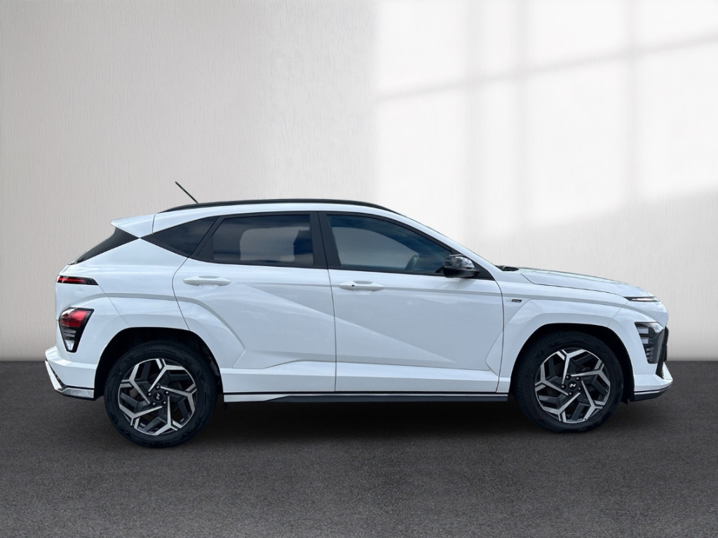 Fahrzeugabbildung Hyundai KONA SX2 1.6 T-GDI DCT 2WD N-LINE Glasschiebedach BOSE Navi Digitales Cockpit