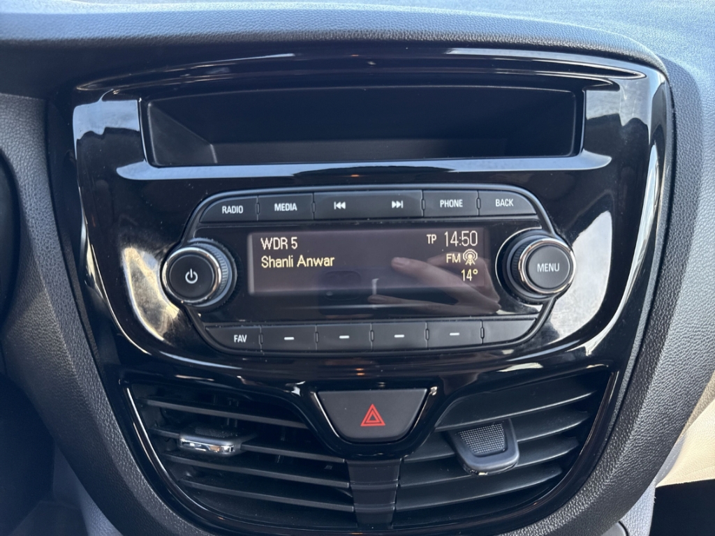 Fahrzeugabbildung Opel Karl 1.0 Exklusive Klima GRA PDC SHZ Bluetooth