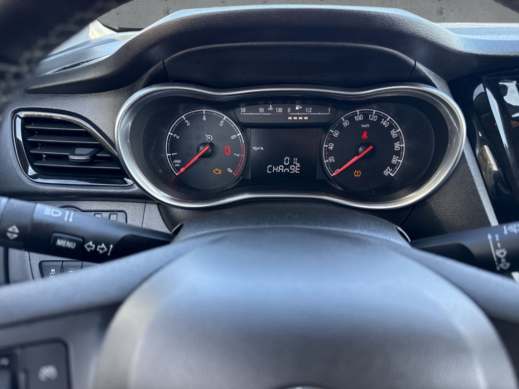 Fahrzeugabbildung Opel Karl 1.0 Exklusive Klima GRA PDC SHZ Bluetooth