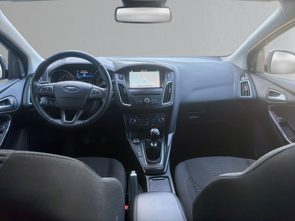 Fahrzeugabbildung Ford Focus Turnier Titanium 1.5 eB Titanium BiXen Navi Temp SHZ LHZ
