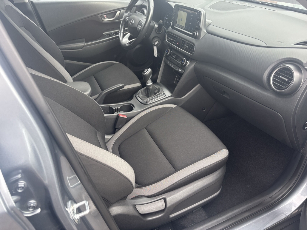 Fahrzeugabbildung Hyundai KONA 1.0 T-GDI Trendline Navi Krell CarPlay RKam Allwetter