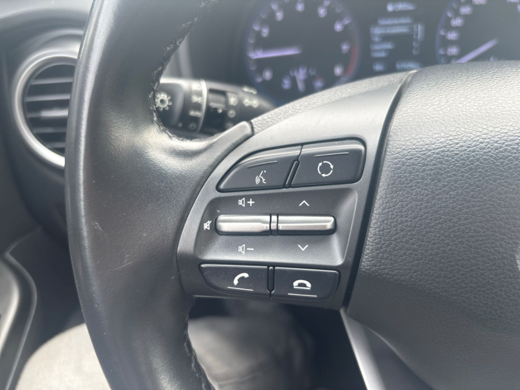 Fahrzeugabbildung Hyundai KONA 1.0 T-GDI Trendline Navi Krell CarPlay RKam Allwetter