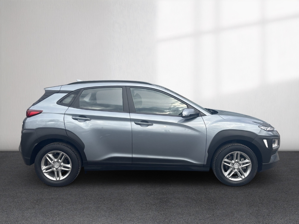 Fahrzeugabbildung Hyundai KONA 1.0 T-GDI Trendline Navi Krell CarPlay RKam Allwetter