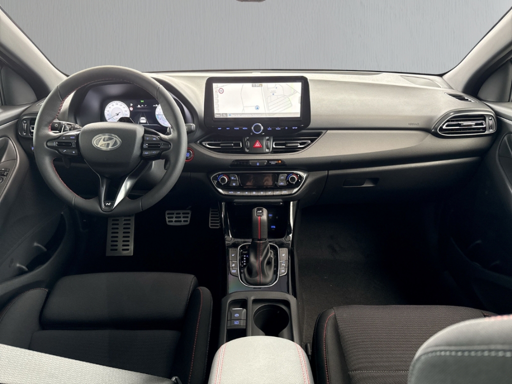 Fahrzeugabbildung Hyundai i30 FL 5-trg MY26 1.6 T-GDi DCT N-Line Navi Digitales Cockpit LED Apple