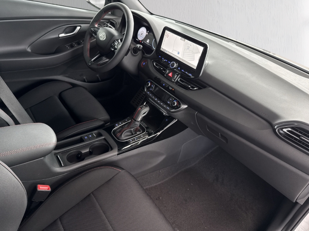 Fahrzeugabbildung Hyundai i30 FL 5-trg MY26 1.6 T-GDi DCT N-Line Navi Digitales Cockpit LED Apple