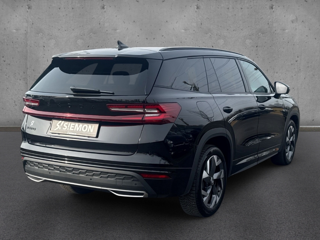Fahrzeugabbildung SKODA Kodiaq TDI DSG Sportline Pano MatrLED Canton Kam