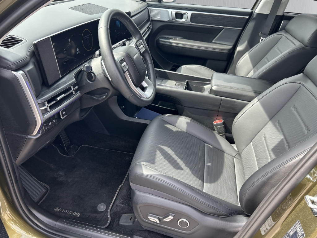 Fahrzeugabbildung Hyundai SANTA FE HEV MY25 1.6 AT 2WD Prime Smart Sense+ Navi Digitales Cockpit Soundsystem