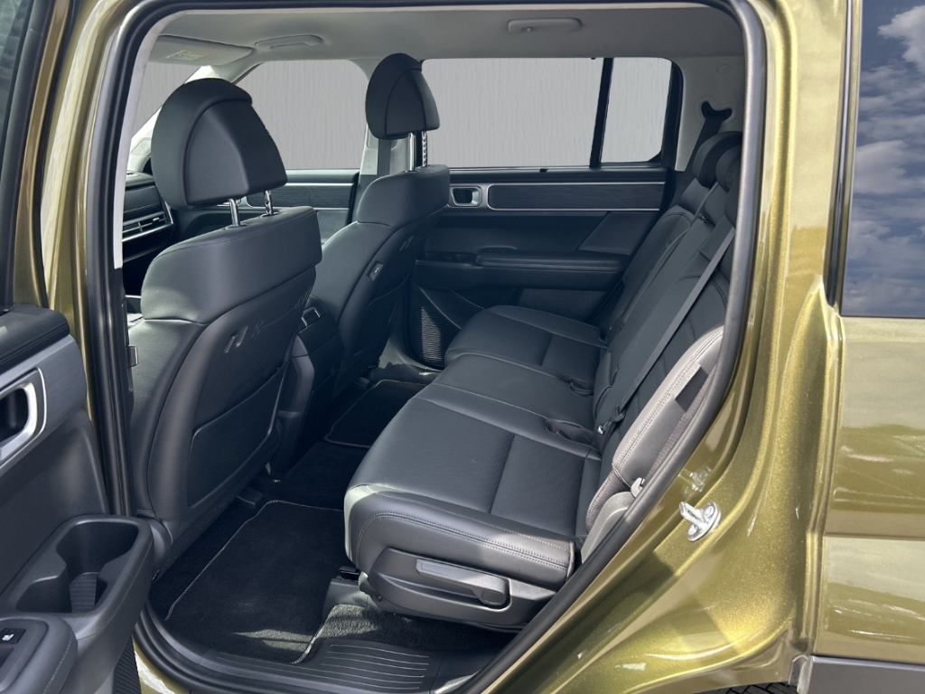 Fahrzeugabbildung Hyundai SANTA FE HEV MY25 1.6 AT 2WD Prime Smart Sense+ Navi Digitales Cockpit Soundsystem