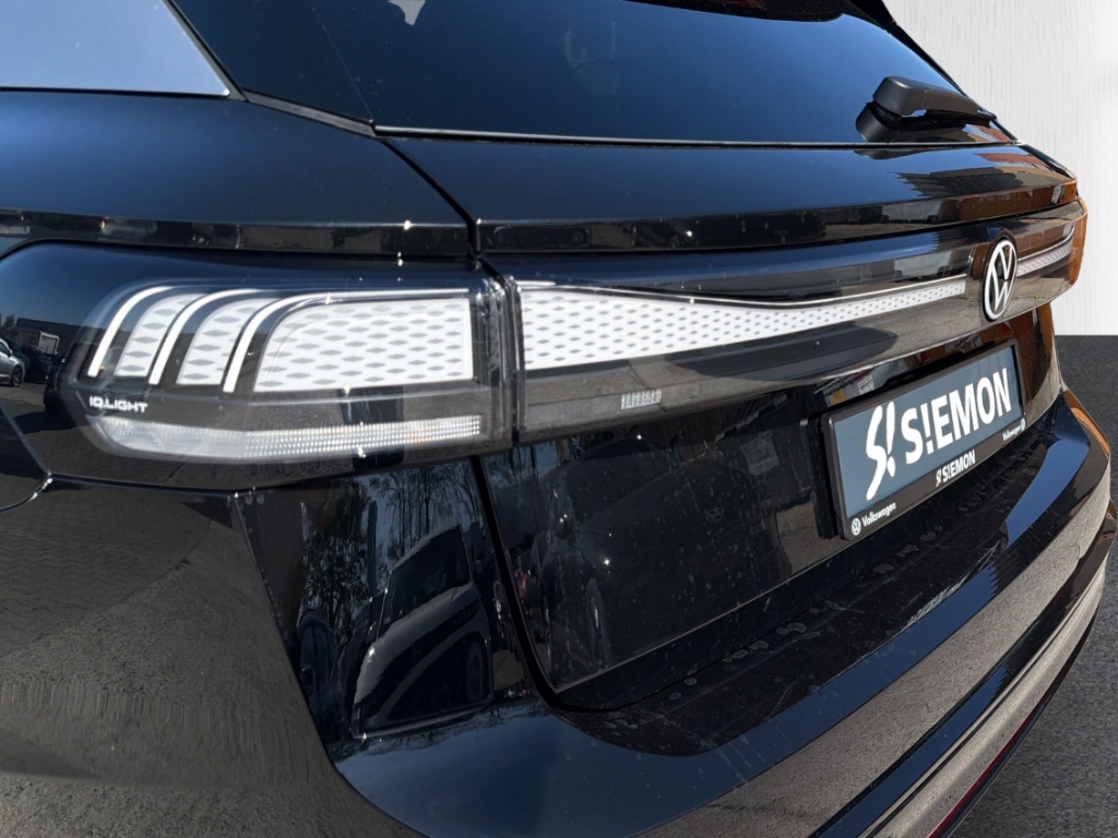 Fahrzeugabbildung Volkswagen ID.7 Tourer Pro S AHK EasyOpen HuD 360 Kam IQ-Drive