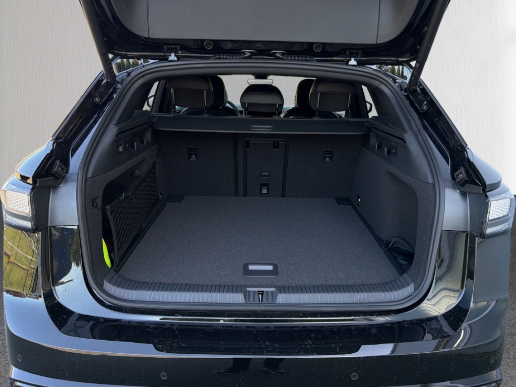 Fahrzeugabbildung Volkswagen ID.7 Tourer Pro S AHK EasyOpen HuD 360 Kam IQ-Drive