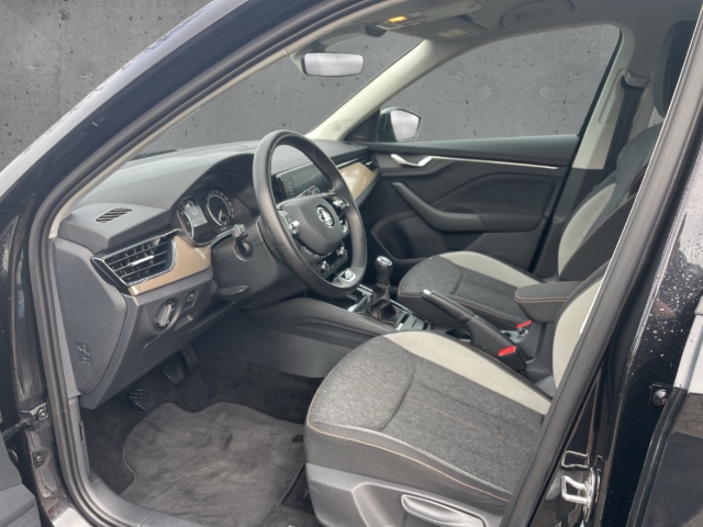 Fahrzeugabbildung SKODA Kamiq 1.0 TSI Style LED SHZ PDC Klima FrontAss