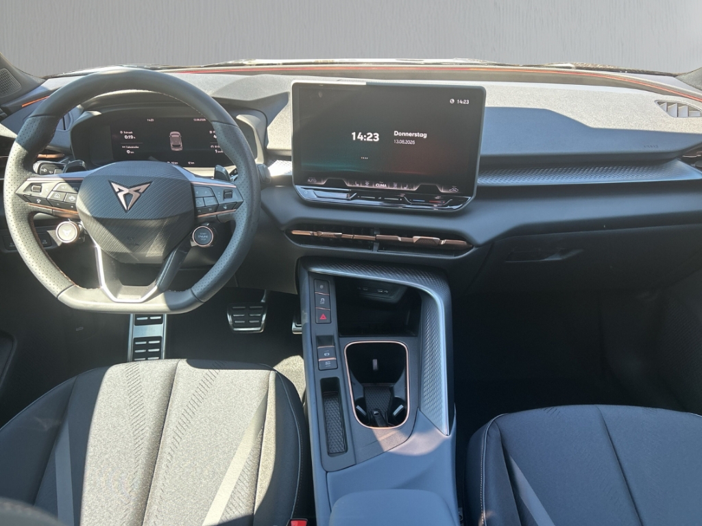 Fahrzeugabbildung CUPRA Terramar 1.5 TSI DSG Temp SHZ Rückfahrkam.