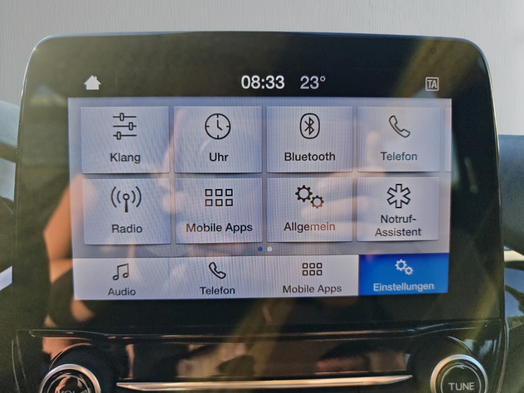 Fahrzeugabbildung Ford Fiesta 1.0 EcoBoost Titanium PDC SHZ Tempo