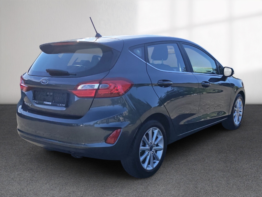 Fahrzeugabbildung Ford Fiesta 1.0 EcoBoost Titanium PDC SHZ Tempo