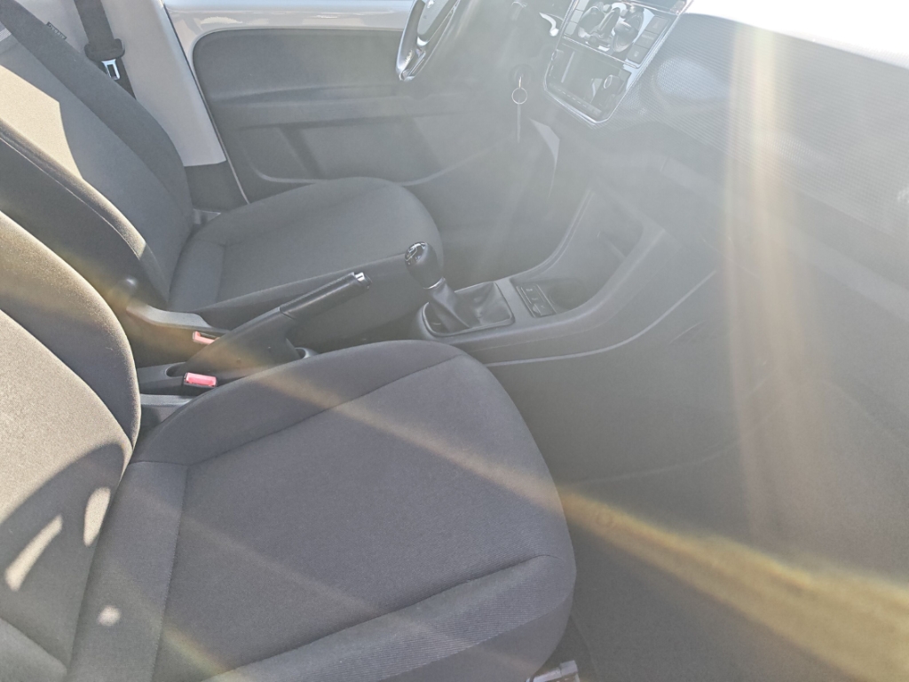 Fahrzeugabbildung Volkswagen up! 1.0 move