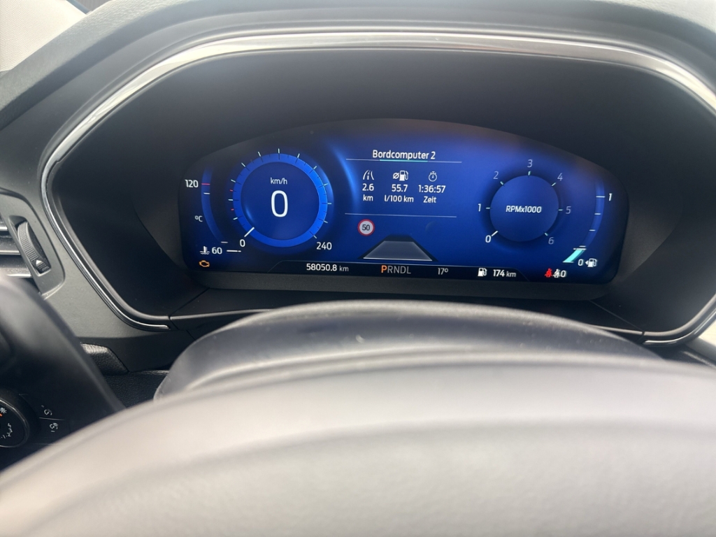 Fahrzeugabbildung Ford Focus Turnier Titanium X 1.5 Ecoblue ACC LED NAVI WINTER