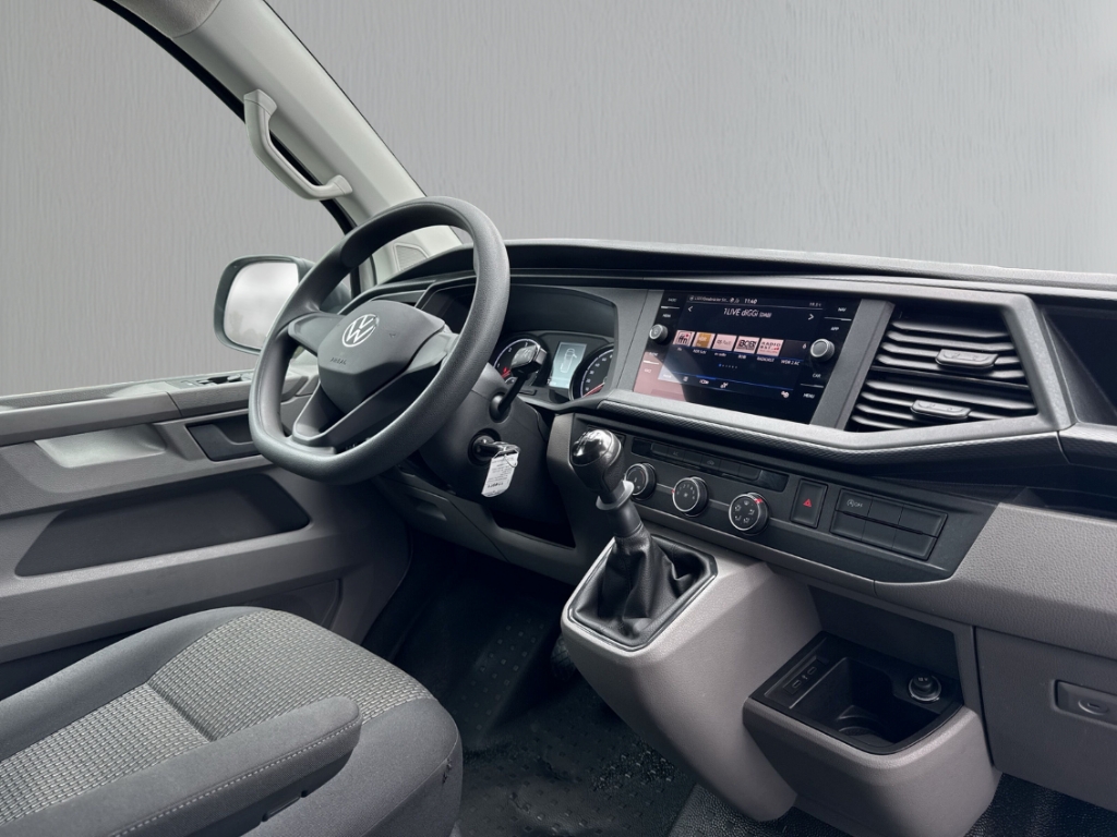 Fahrzeugabbildung Volkswagen Transporter Kasten 2.0 TDI Klima Color BT Navi PDC