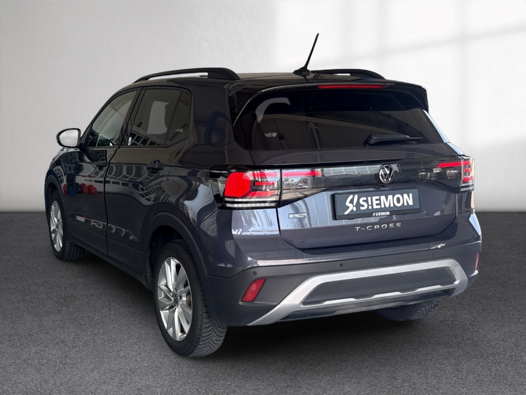 Fahrzeugabbildung Volkswagen T-Cross 1.0 TSI DSG Life LED IQ Drive SHZ RKam CarPlay