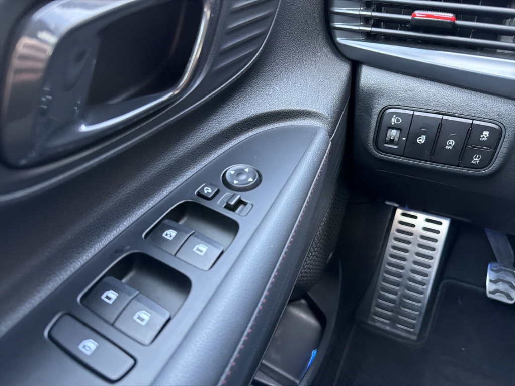 Fahrzeugabbildung Hyundai i20 1.0 T-GDI N-Line Allwetter NAVI Smart Bose