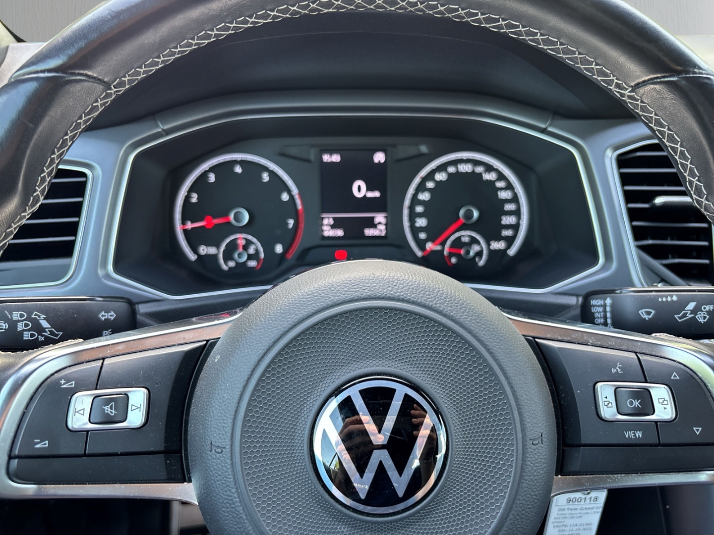 Fahrzeugabbildung Volkswagen T-Roc Cabrio R-Line 1,5TSI SHZ RFK LED LMF PDC