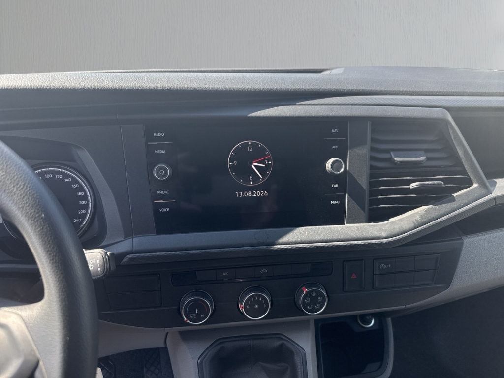 Fahrzeugabbildung Volkswagen Transporter 6.1 TDI Kasten eFH PDC Klima ZV MAL