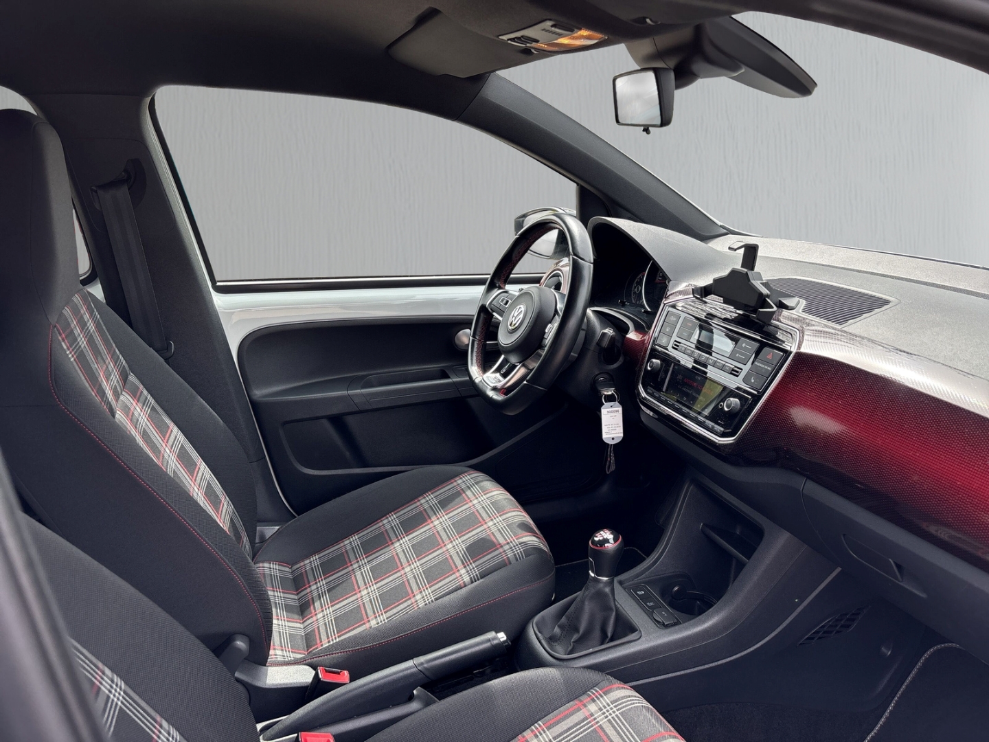 Fahrzeugabbildung Volkswagen up! Start-Stopp GTI 1.0 TSI 116PS RFK Temp. LMF