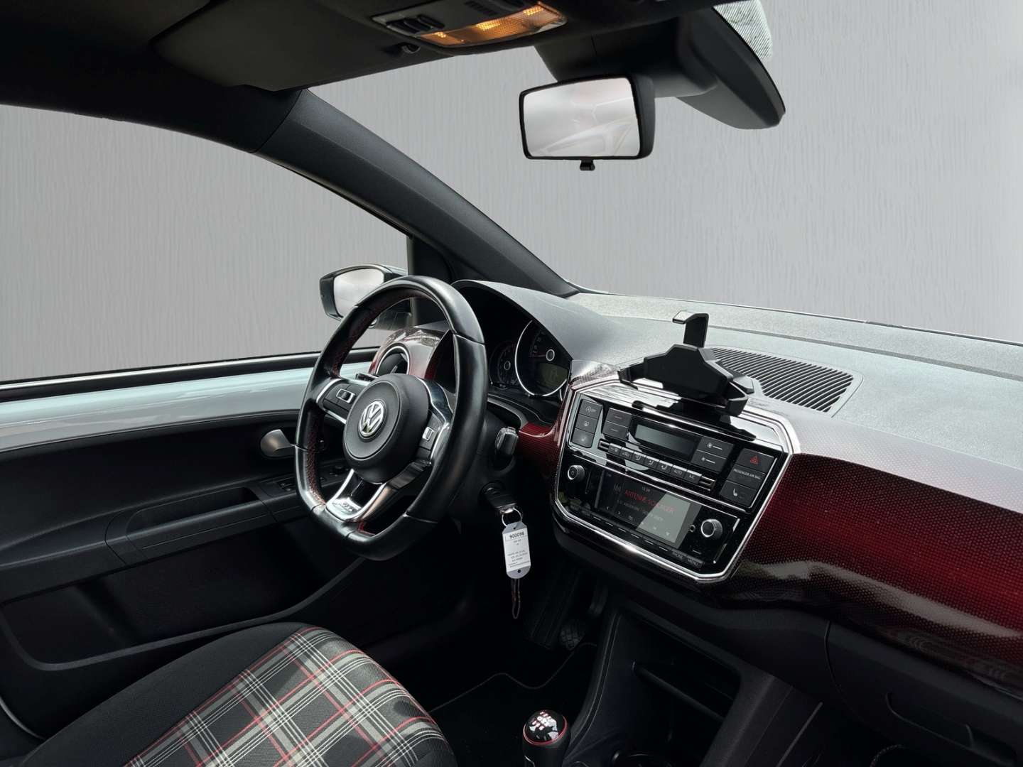 Fahrzeugabbildung Volkswagen up! Start-Stopp GTI 1.0 TSI 116PS RFK Temp. LMF