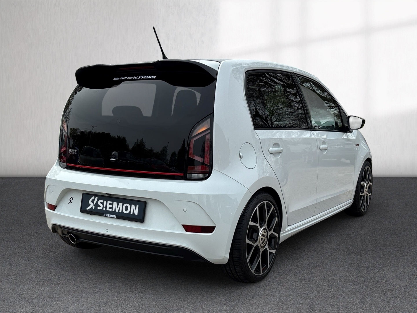 Fahrzeugabbildung Volkswagen up! Start-Stopp GTI 1.0 TSI 116PS RFK Temp. LMF
