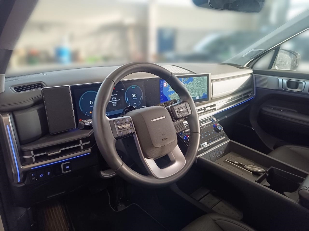 Fahrzeugabbildung Hyundai SANTA FE HEV 1.6 T-GDI AT 2WD Signature Dig Key 5-Sitze MY25 Niveau Navi Leder Digitales Cockpit