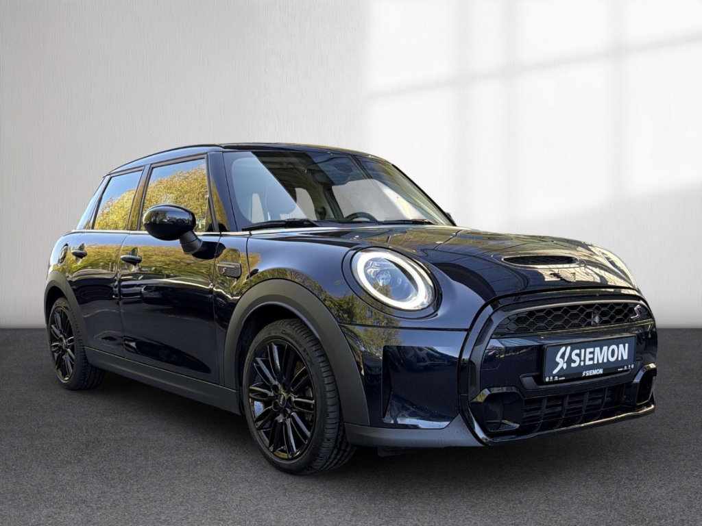 Fahrzeugabbildung MINI Cooper S LED Pano Nav Klima Tempo SHZ PDC hzbWSS